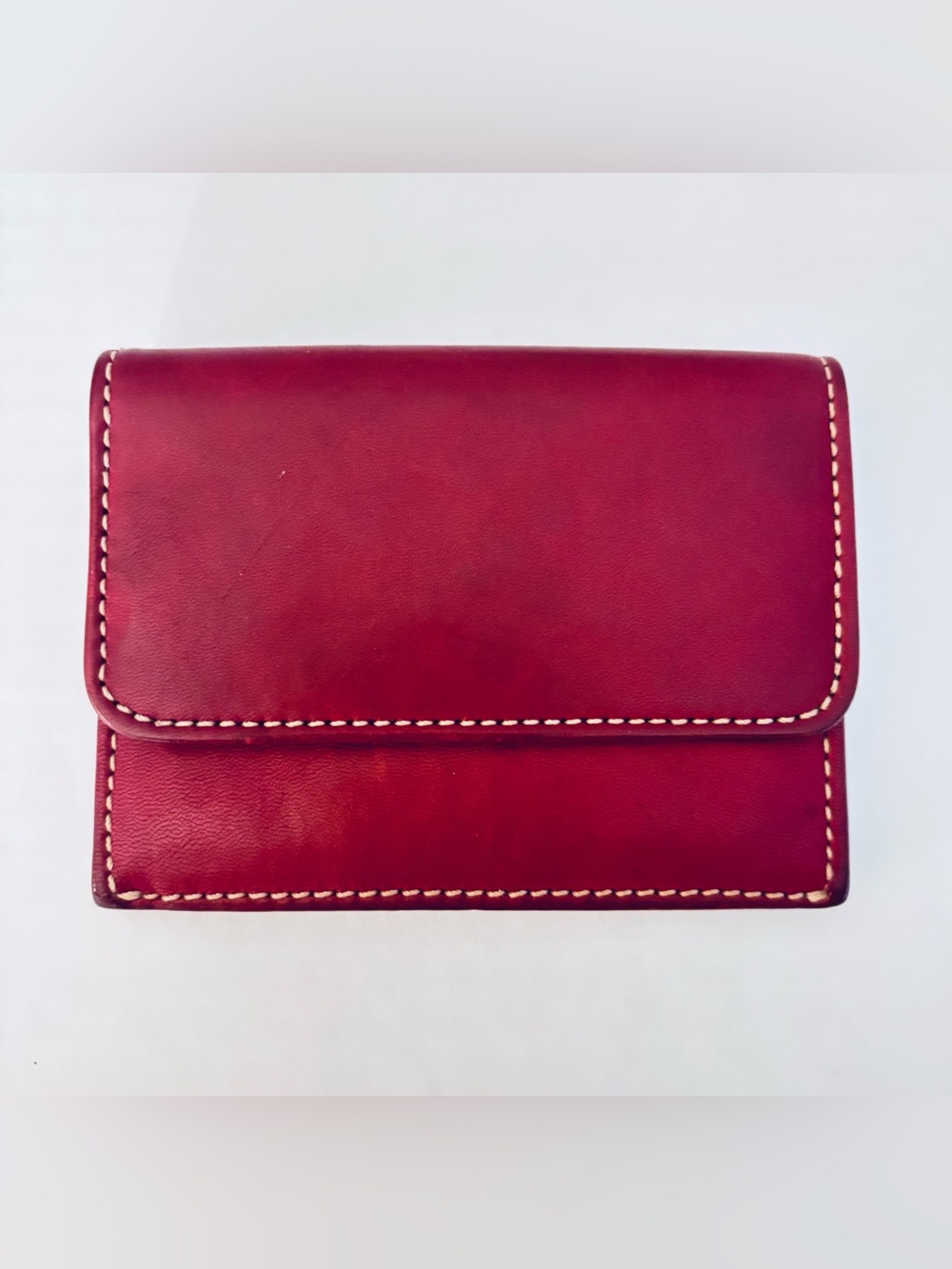 COACH VINTAGE RED LEATHER CARD HOLDER